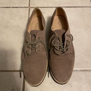 Nuture lace Oxfords